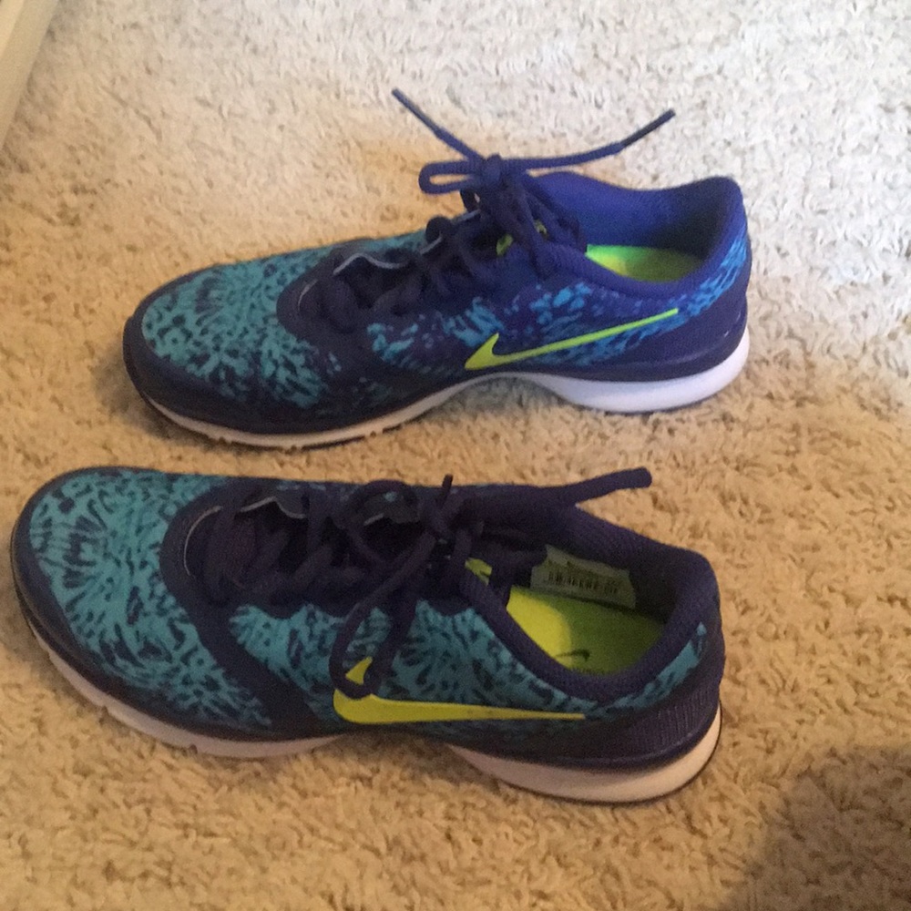 Nike training shoes